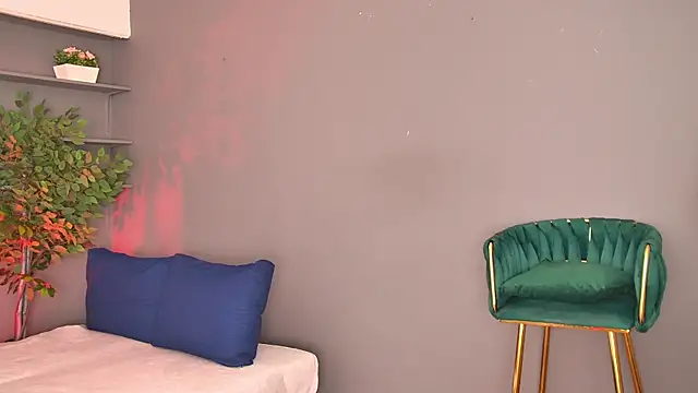 DesiMissy online show from July 23, 2026, 4:10 am
