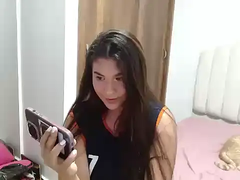LaiaGomez online show from June 30, 2026, 9:38 pm