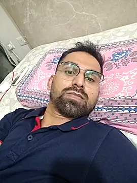 RonitVora online show from July 24, 2026, 4:16 pm