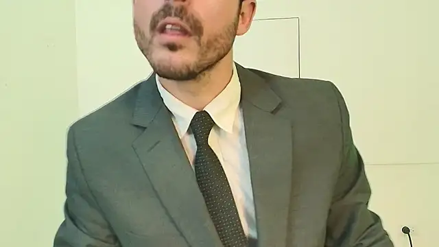 Adams Sanz online show from June 17, 2026, 9:49 pm