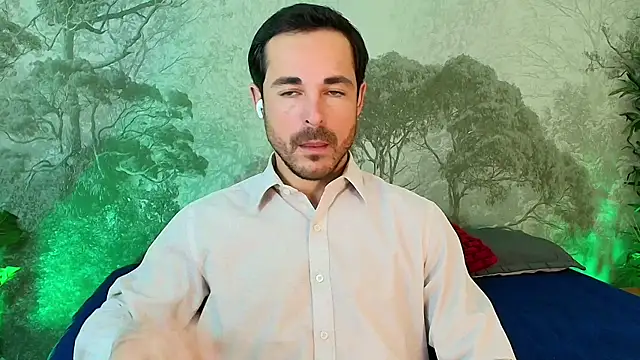 Adams Sanz online show from July 31, 2026, 7:02 pm