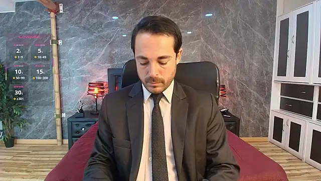 Adams Sanz online show from August 4, 2026, 7:16 pm