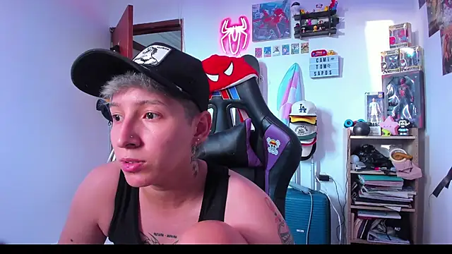MIKEFONSE- online show from August 5, 2026, 10:33 pm