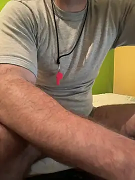 Snapshot of Coach_85 chatting on June 25, 2026, 5:06 pm Coach 85 online show from June 25, 2026, 5:06 pm