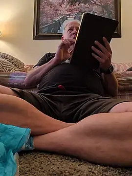 Snapshot of WorthingtonM3 chatting on July 10, 2026, 12:59 am WorthingtonM3 online show from July 10, 2026, 12:59 am