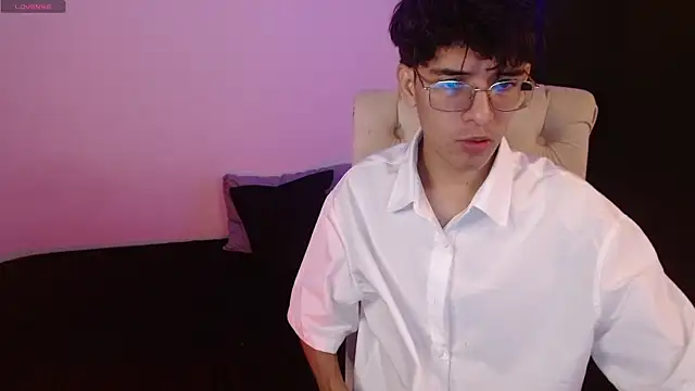 noah millerx online show from July 21, 2026, 10:23 pm