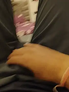 shybullggn online show from July 4, 2026, 6:30 am