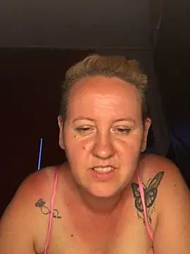 SofiaAmour online show from June 24, 2026, 6:40 pm