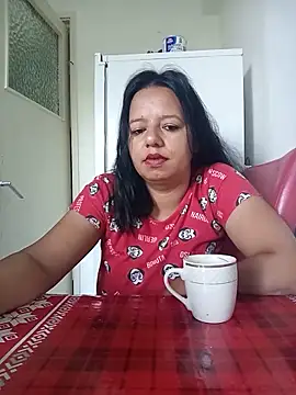 roxana e43 online show from June 28, 2026, 5:46 am