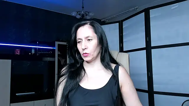 Lucky Milf online show from July 9, 2026, 2:21 pm