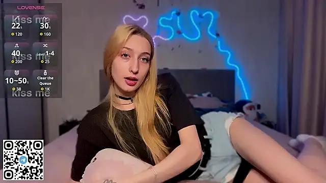 Emma Willson online show from July 1, 2026, 5:56 pm