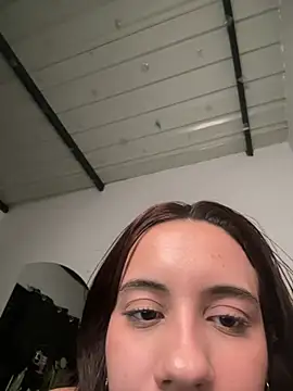 Nicole Cute04 online show from June 14, 2026, 5:31 am
