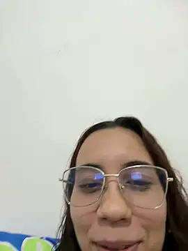 Nicole Cute04 online show from July 12, 2026, 4:36 am