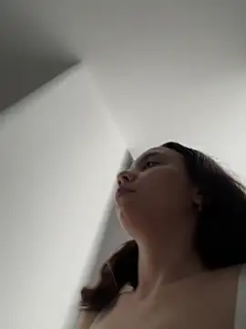Nicole Cute04 online show from July 26, 2026, 9:32 pm
