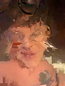 Xlilli69X online show from May 14, 2026, 6:37 pm