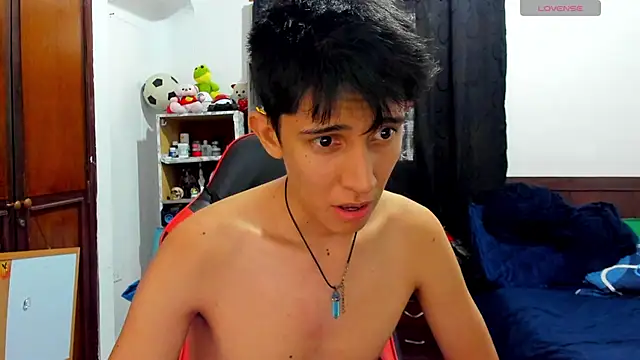 gomitaboy1 online show from July 23, 2026, 5:22 pm