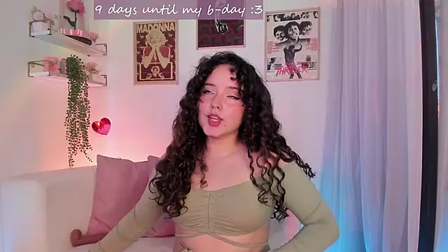 Ally belle online show from July 23, 2026, 1:58 am