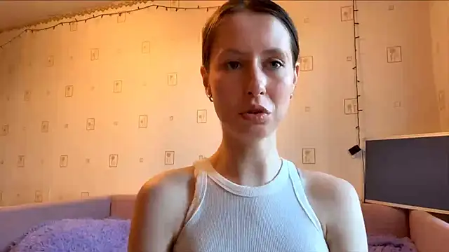 AlesiaGurevich online show from June 25, 2026, 5:06 pm