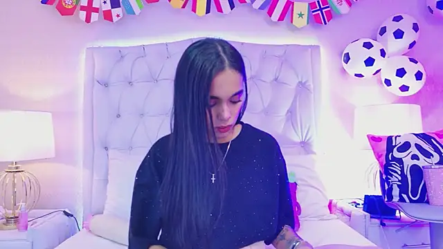 MeganRoseh online show from July 18, 2026, 8:12 pm