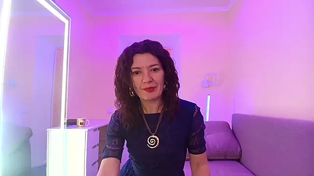 Bonnie Naughtyy online show from July 10, 2026, 4:20 pm