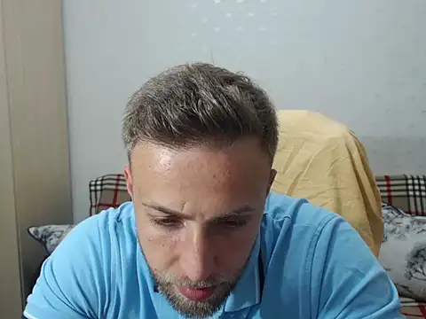 BlondEagleMuscle online show from June 3, 2026, 9:42 pm