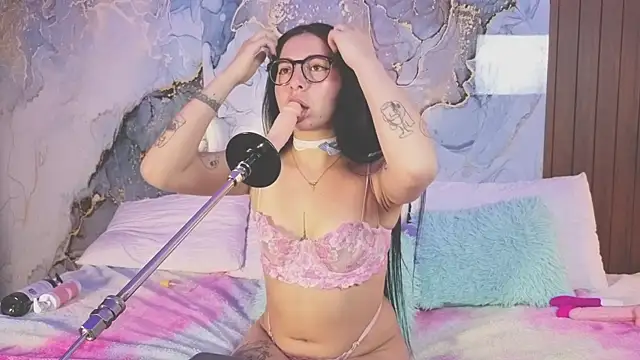 abbycandhy online show from July 18, 2026, 1:26 pm