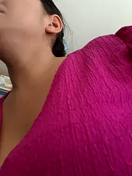 Dr Edna naughty online show from July 26, 2026, 4:03 pm