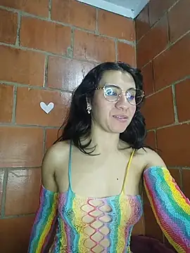 Amanda x1 online show from June 25, 2026, 11:42 pm