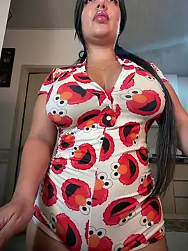 Snapshot of Serafina_del_Mar__ chatting on July 18, 2026, 1:32 am Serafina del Mar online show from July 18, 2026, 1:32 am