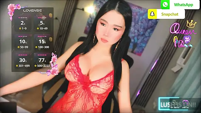 xBigSurpriseLorainex online show from May 27, 2026, 4:48 pm