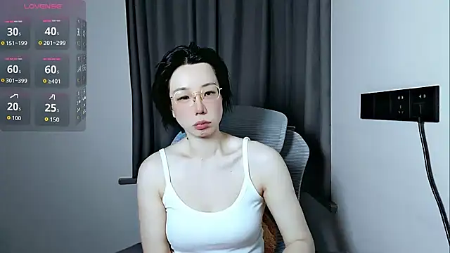 lin lin 520 520 online show from June 10, 2026, 3:33 pm