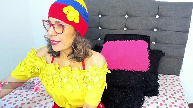 Antonella Rizzo01 online show from July 7, 2026, 10:58 pm