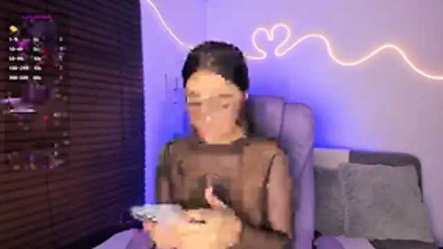 keily xoxo  online show from July 9, 2026, 1:42 am