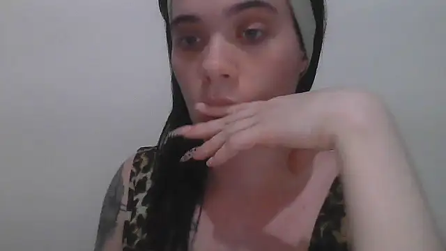 anastasia-evans online show from April 10, 2026, 1:11 am