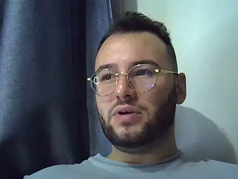 piazaocwb23 online show from July 7, 2026, 3:53 am