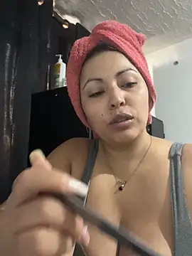 karlyprintt online show from June 4, 2026, 2:34 pm