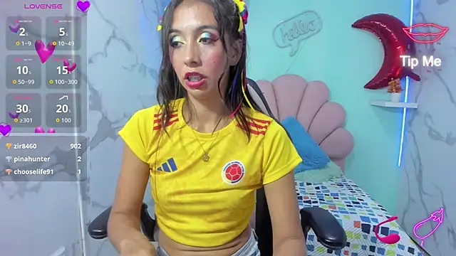 sandra petite19 online show from June 18, 2026, 9:36 am