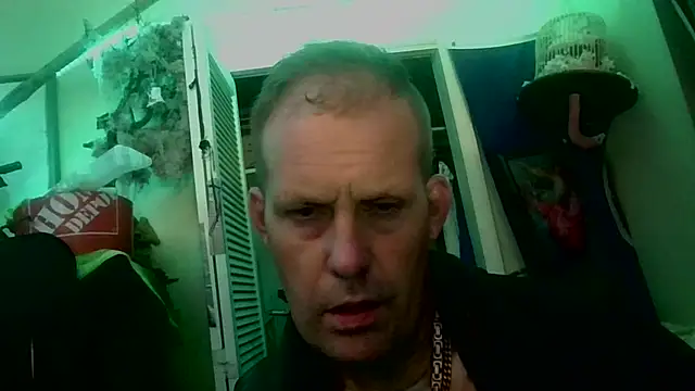strokingjoe14585 online show from July 15, 2026, 3:56 am
