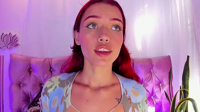 Cherry Scarlet  online show from July 28, 2026, 8:52 pm
