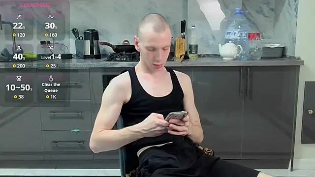 ZidNeeviil online show from June 21, 2026, 2:52 pm