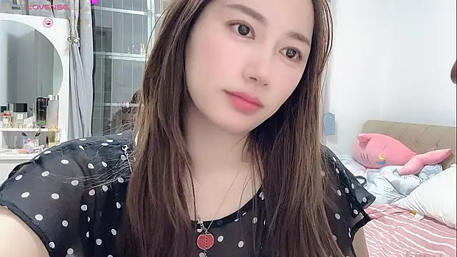 yao-yao-8726 online show from July 31, 2026, 11:53 am