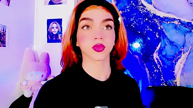 blonde queen- online show from July 17, 2026, 7:19 pm