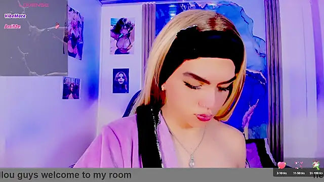 blonde queen- online show from July 21, 2026, 7:16 pm