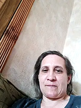 KatieLove133 online show from June 23, 2026, 4:05 pm