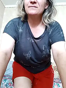 KatieLove133 online show from July 8, 2026, 3:05 pm