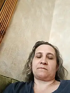 KatieLove133 online show from July 11, 2026, 10:18 am