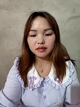Mina xYx online show from June 27, 2026, 4:17 am