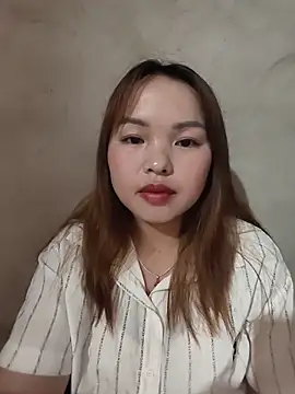 Mina xYx online show from June 27, 2026, 2:34 pm