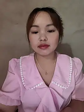 Mina xYx online show from July 2, 2026, 3:29 pm