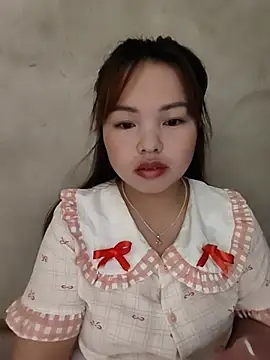Mina xYx online show from July 7, 2026, 3:09 am